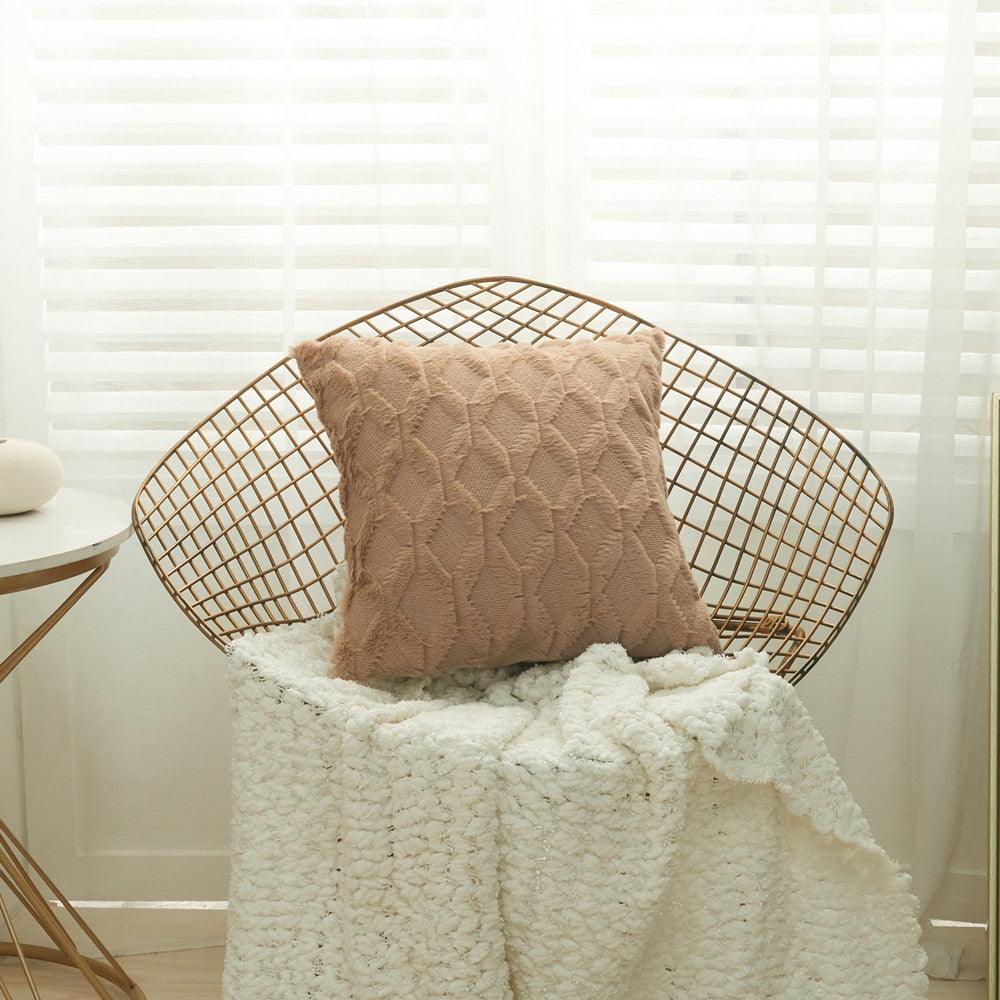 Elegant Plush Pillow Cover Geometric Soft Plush Short Wool Velvet Decorative Throw Pillow Covers Luxury Style Cushion Case Pillow Decorative Throw Pillow Case Soft Cozy Bed Cushion Cover Faux Fur Home Decor