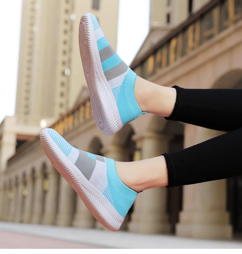 Elegant Women Shoes Espadrilles Knitted Sneakers Women New Flat Shoes Mix Color Casual Walking Shoes Slip-on Sock Shoe Lady Girls Running Shoes Mesh Air Mesh Womens Espadrilles