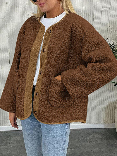 Modern Cozy Women Luxuriously Cozy Contrast Button Up Sherpa Jacket with Pockets For Fall & Winter