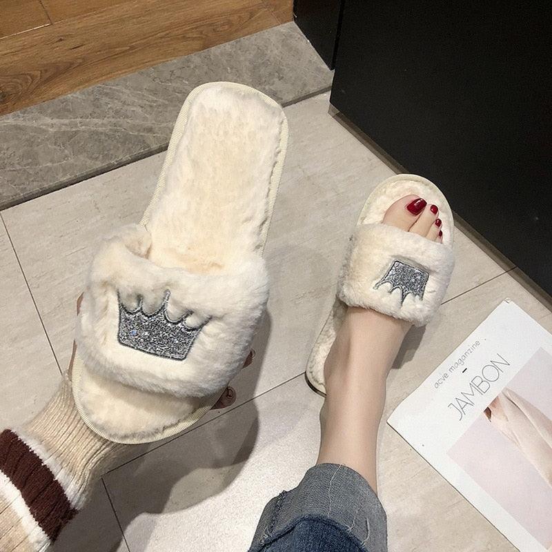 Warm Fluffy Slippers Women Faux Fur Slipper Indoor Floor Slides Flat Soft Furry House Warm Comfortable Fuzzy Furry Bedroom Slippers Indoor Cozy Memory Foam Anti-Slip Flip Flops